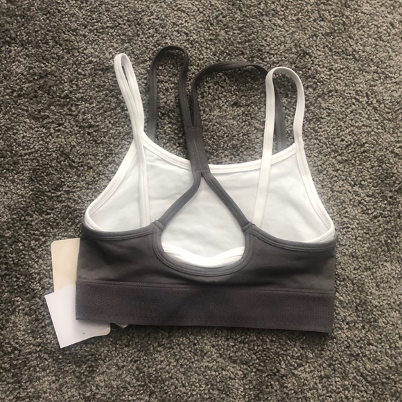❌SOLD❌ 🆕 Fabletics Poppy Seamless Bra - Picture 4 of 6
